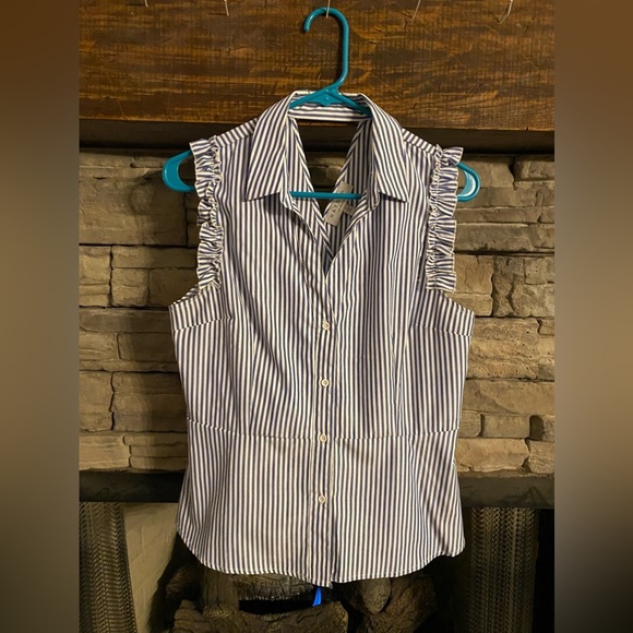 Hayden Los Angeles Pinstriped top - Picture 1 of 3